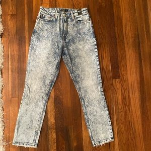 NWT Abercrombie & Fitch Simone jeans size 4